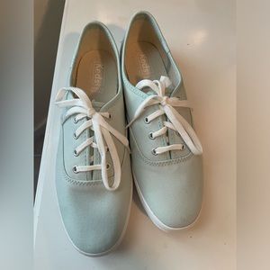 Keds Dream Foam mint blue canvas sneakers. Us 7.5 Women’s